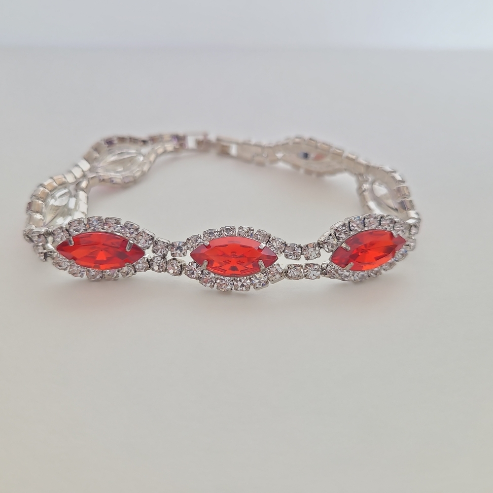 Red Marquise Rhinestone Tennis Bracelet Silver Tone Statement Vintage Style - Picture 6 of 9